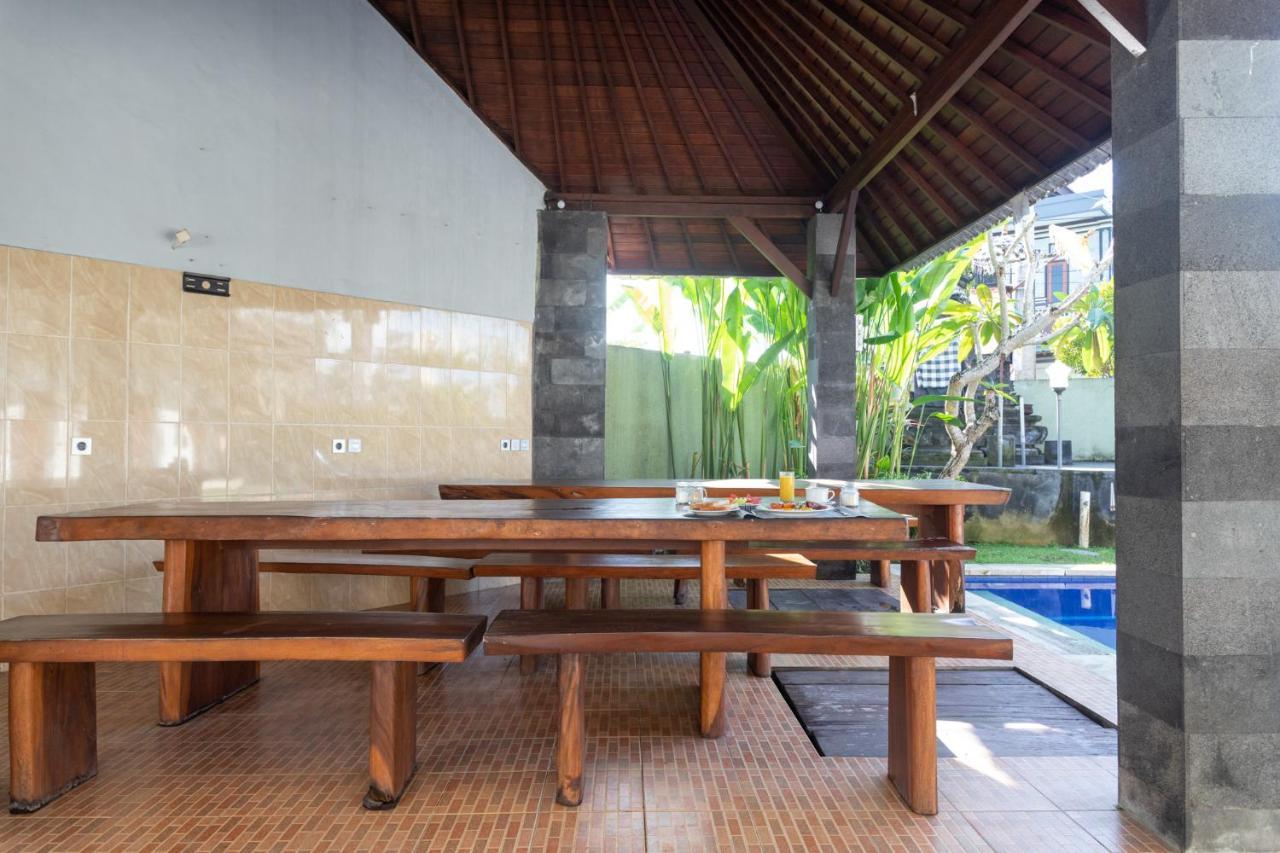Cempaka Mas Guest House Canggu Exterior photo
